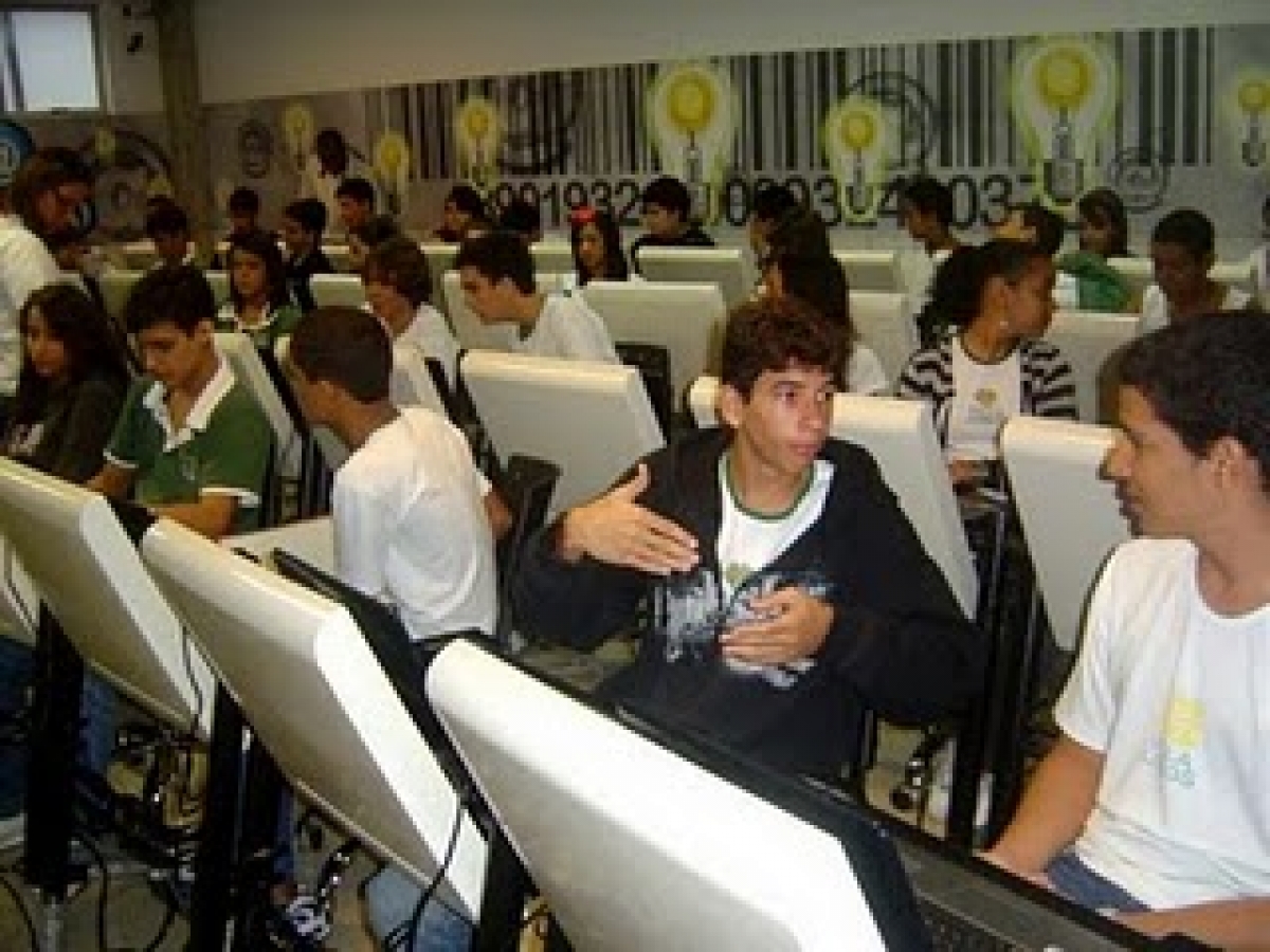 Col&eacute;gio Villa Lobos